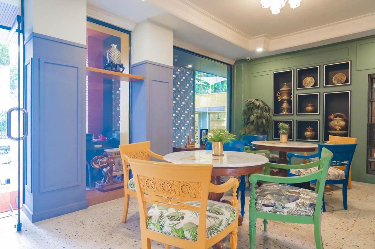Cihampelas Hotel 2 Mitra Reddoorz Bandung Zewnętrze zdjęcie