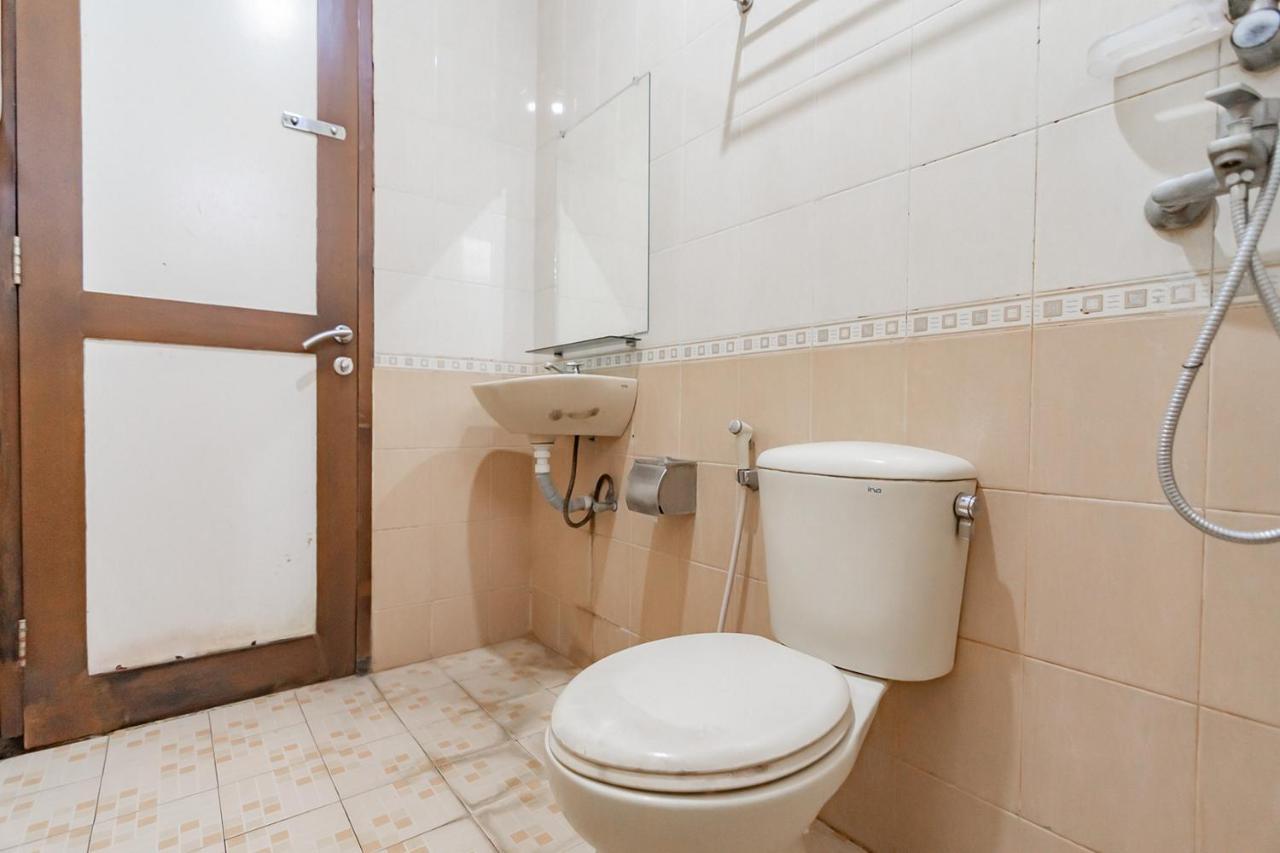 Cihampelas Hotel 2 Mitra Reddoorz Bandung Zewnętrze zdjęcie